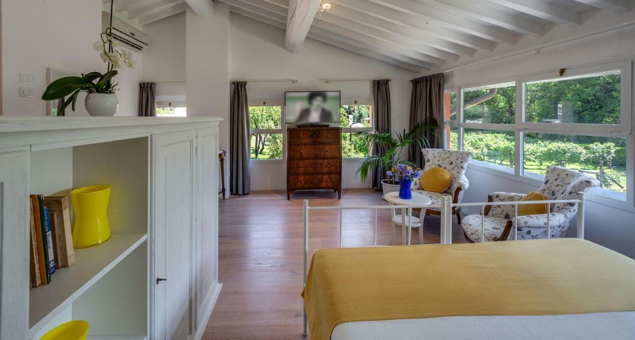 Rambaldi Apartments In Casa Nr 3 Bardolino Bagian luar foto